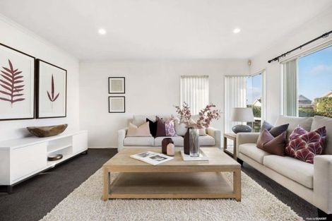 Photo of property in 1/11 Keswick Close, Northpark, Auckland, 2013
