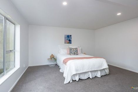 Photo of property in 60 Downes Street, Titahi Bay, Porirua, 5022