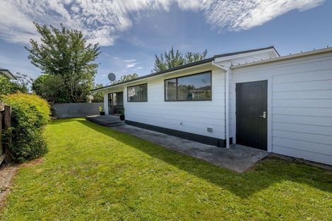 Photo of property in 15a Rimu Street, Levin, 5510