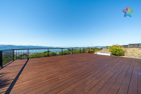 Photo of property in 54 Akatea Road, Korokoro, Lower Hutt, 5012