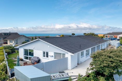 Photo of property in 99a Easther Crescent, Kew, Dunedin, 9012