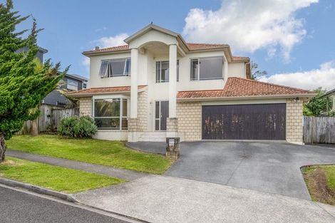 Photo of property in 10 Baverton Drive, Flat Bush, Auckland, 2016