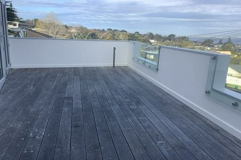 Photo of property in 2/21 Hythe Terrace, Mairangi Bay, Auckland, 0630