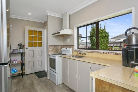 Photo of property in 235a Shakespeare Street, Leamington, Cambridge, 3432