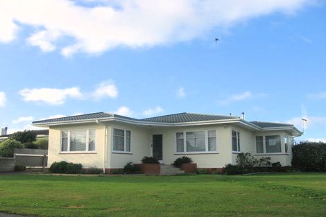 Photo of property in 1 Aberdeen Avenue, Takaro, Palmerston North, 4412