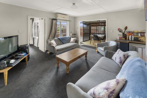 Photo of property in 28 Crescent Street, Richmond, 7020