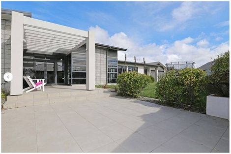 Photo of property in 45 Coleraine Drive, Rototuna, Hamilton, 3210