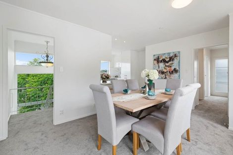 Photo of property in 20 Woodcote Drive, Glenfield, Auckland, 0629