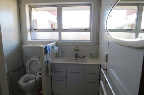 Photo of property in 4a Price Street, Westown, New Plymouth, 4310