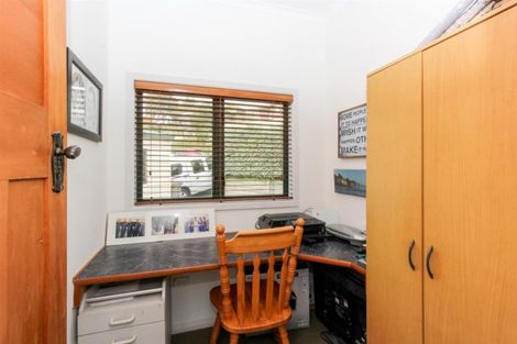 Photo of property in 1 Alberta Road, Glen Avon, New Plymouth, 4312