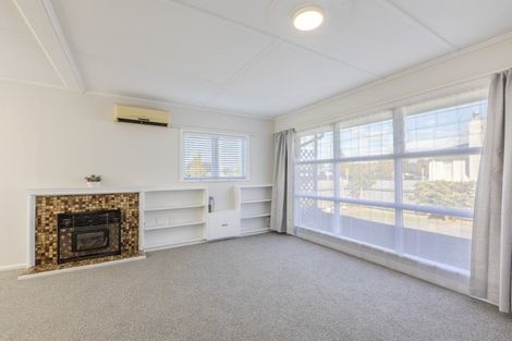 Photo of property in 11 Hillary Crescent, Maraenui, Napier, 4110
