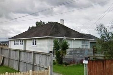 Photo of property in 32 Arimu Road, Papakura, 2110