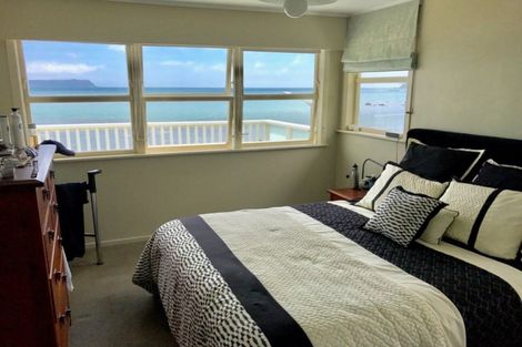 Photo of property in 31 Sunset Parade, Plimmerton, Porirua, 5026