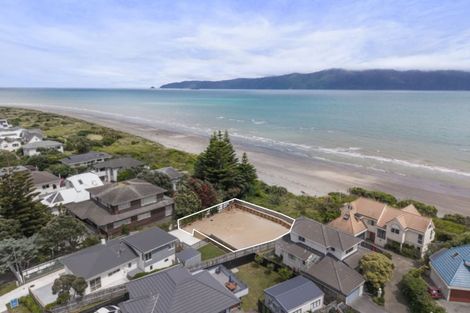 Photo of property in 169a Manly Street, Paraparaumu Beach, Paraparaumu, 5032