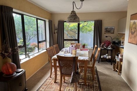 Photo of property in 2a Terminus Street, Silverstream, Upper Hutt, 5019