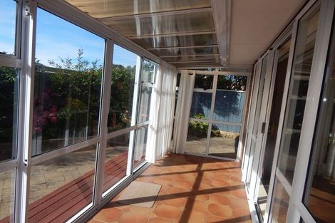 Photo of property in 75 Totara Crescent, Woburn, Lower Hutt, 5011