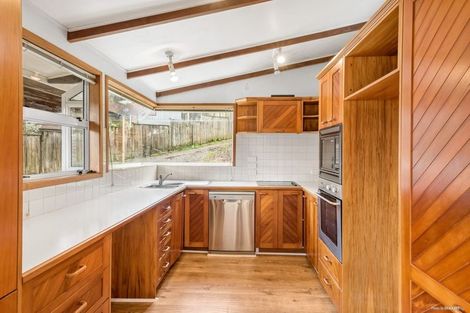 Photo of property in 28 Sunnyfield Crescent, Glenfield, Auckland, 0629