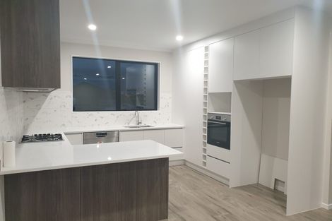 Photo of property in 8 Tawhiti Road, Pukekohe, 2120