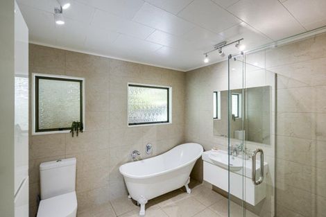 Photo of property in 34 James Cook Street, Havelock North, 4130