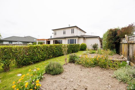 Photo of property in 144 Pacific Drive, Fitzherbert, Palmerston North, 4410