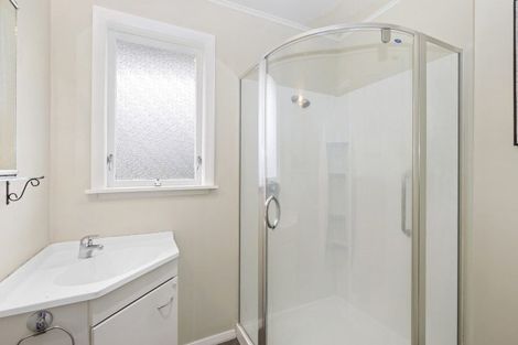 Photo of property in 15 Bonnie Glen Crescent, Ebdentown, Upper Hutt, 5018