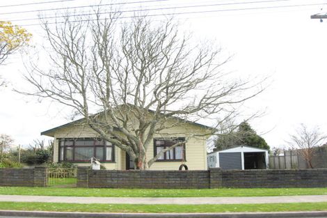 Photo of property in 14 Standish Street, Inglewood, 4330