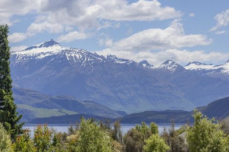 Photo of property in 33 Penrith Park Drive, Wanaka, 9305