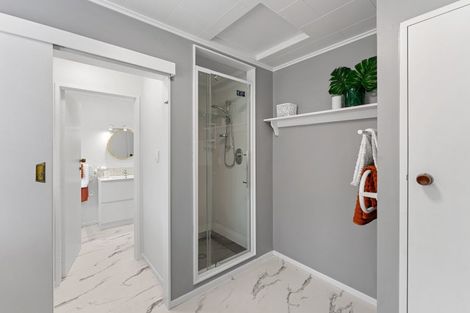 Photo of property in 62 Queens Road, Waikanae Beach, Waikanae, 5036