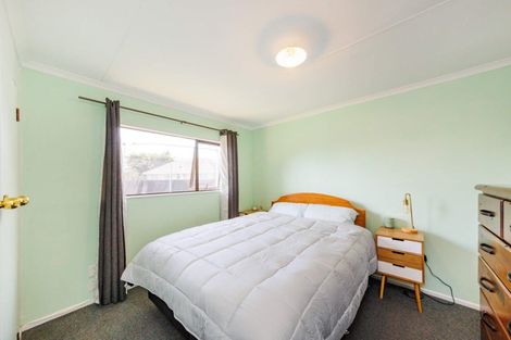 Photo of property in 18a Montrose Place, Takaro, Palmerston North, 4412