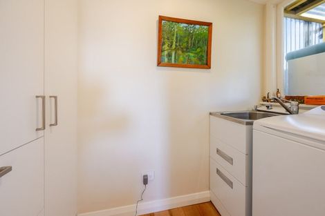 Photo of property in 27 Grange Road North, Haumoana, 4102