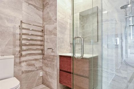 Photo of property in 304/246 Khyber Pass Road, Grafton, Auckland, 1023