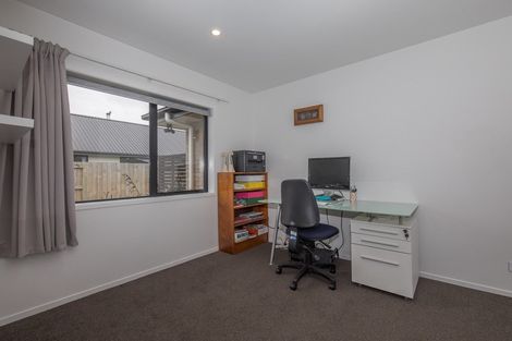 Photo of property in 8 Mallard Street, Albert Town, Wanaka, 9305