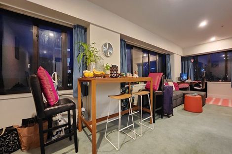 Photo of property in St Peters Apartments, 8b/192 Willis Street, Te Aro, Wellington, 6011