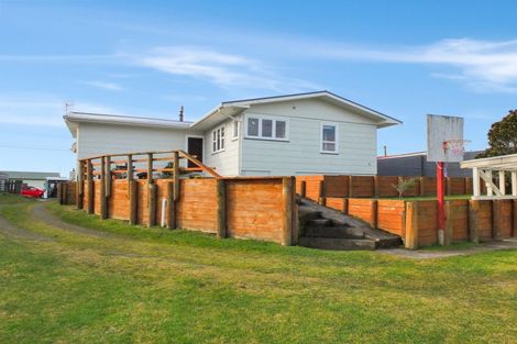 Photo of property in 82 Seabury Avenue, Foxton Beach, Foxton, 4815
