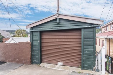 Photo of property in 7 Millward Street, Newtown, Wellington, 6021