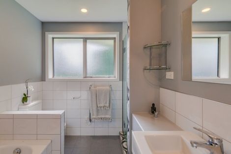 Photo of property in 8 Redwood Place, St Albans, Christchurch, 8052