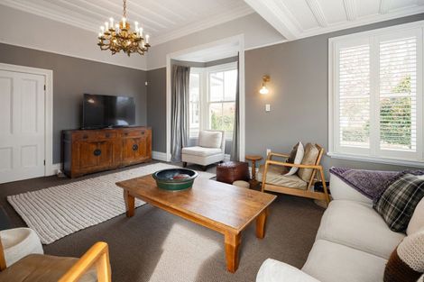 Photo of property in 152 Williams Street, Cambridge, 3434