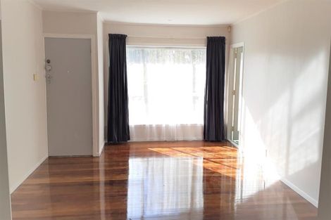 Photo of property in 1/1 Trentham Road, Papakura, 2110