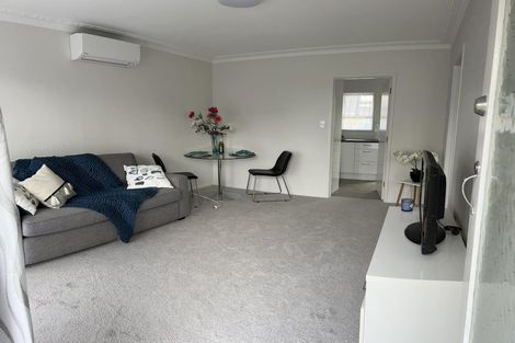 Photo of property in 20 Brandon Road, Glen Eden, Auckland, 0602