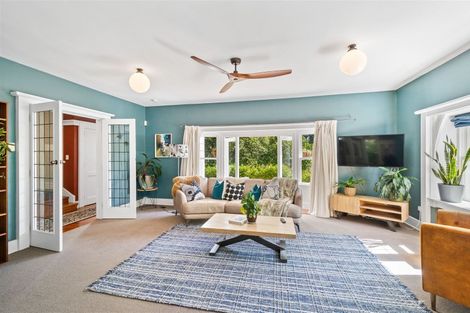 Photo of property in 56 Dyers Pass Road, Cashmere, Christchurch, 8022