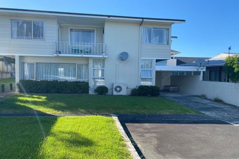 Photo of property in 2/13 Walter Street, Hauraki, Auckland, 0622