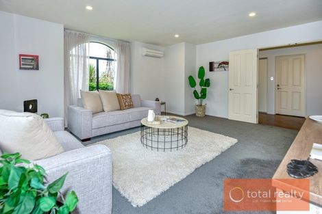 Photo of property in 61 Kaniere Avenue, Hei Hei, Christchurch, 8042
