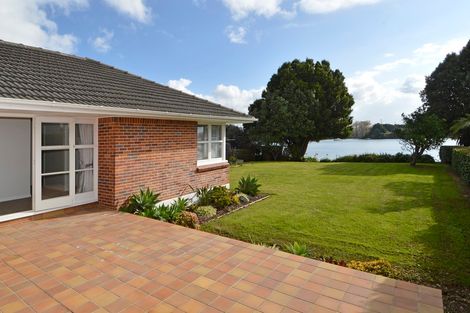 Photo of property in 37 Millen Avenue, Pakuranga, Auckland, 2010