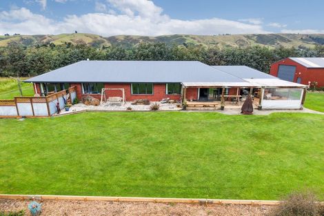 Photo of property in 185 Centre Road, Momona, Outram, 9073