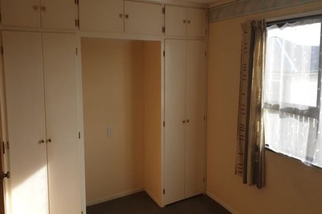 Photo of property in 20 Rice Crescent, Newlands, Wellington, 6037