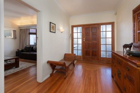 Photo of property in 52 Homewood Avenue, Karori, Wellington, 6012