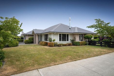 Photo of property in 2 Castleton Drive, Rolleston, 7615