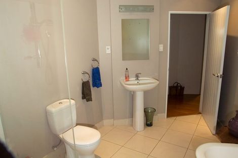 Photo of property in 42 Tuakau Road, Pukekohe, 2120