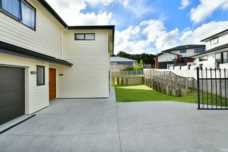 Photo of property in 16 Kahu Close, Orewa, 0931