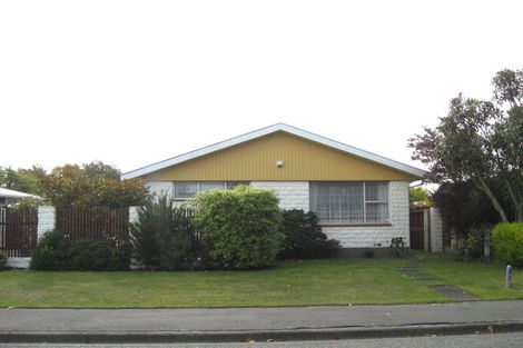 Photo of property in 4 Doncaster Street, Sockburn, Christchurch, 8042